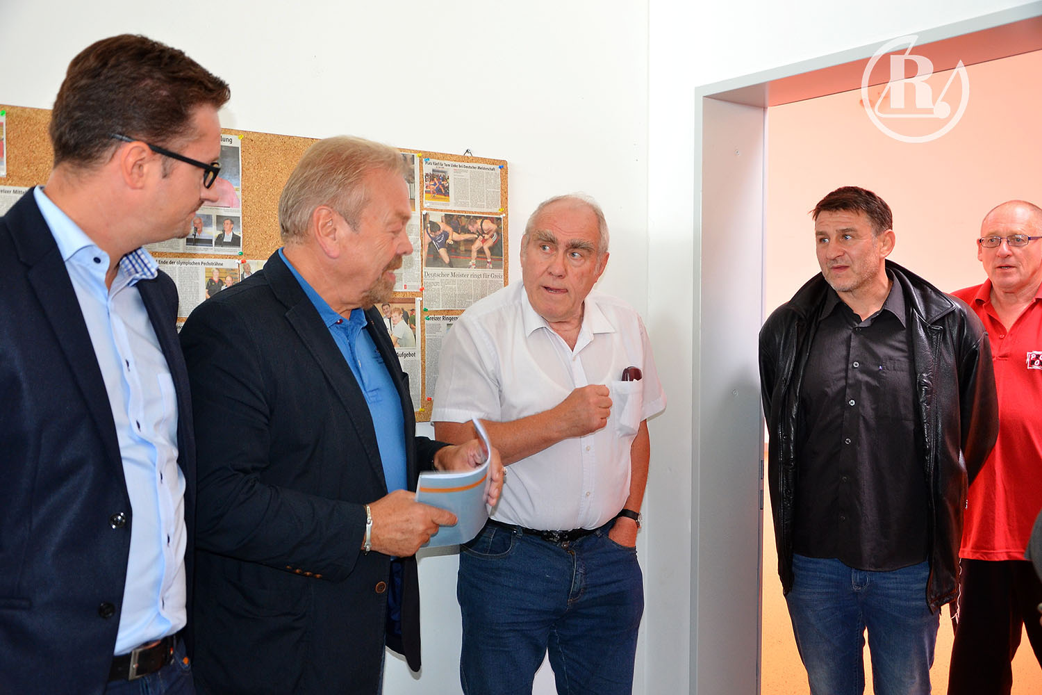 Sommertour: Christian Tischner (CDU) besucht Greizer Zweifeldersporthalle