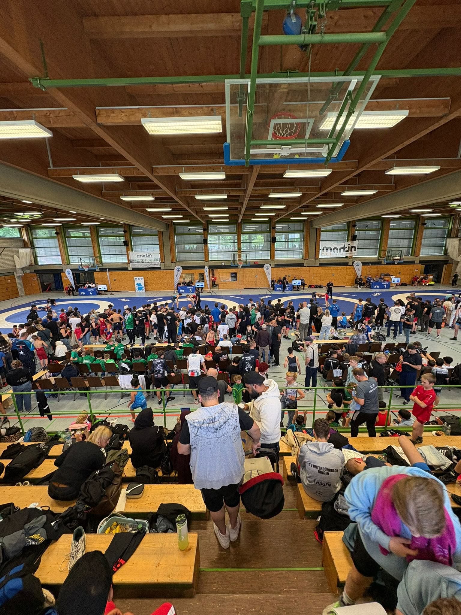 Blick in die Halle